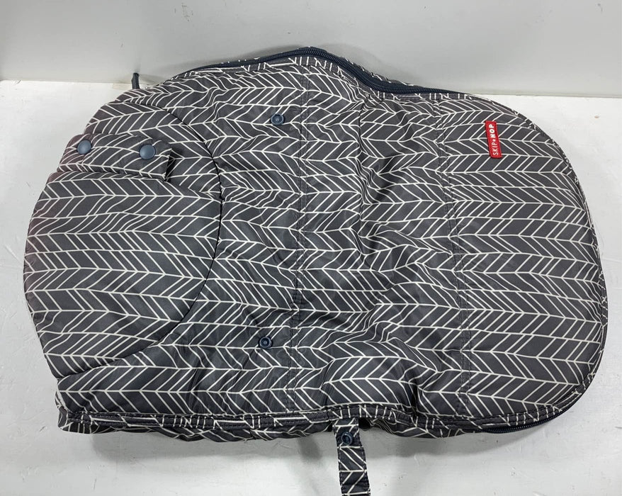 Shop Skip Hop Stroll And Go Car Seat Cover, Gray Feather at GoodBuy Gear