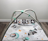 secondhand Tiny Love Black & White Gymini Activity Playmat, Magical Tales, Missing Toys