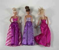 secondhand BUNDLE Barbies