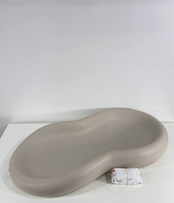 Shop Keekaroo Peanut Changing Pad, Vanilla at GoodBuy Gear