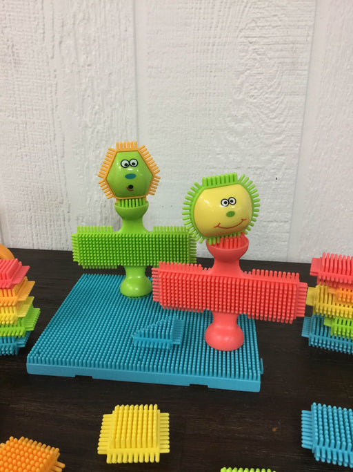 secondhand Bristle Blocks