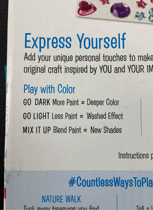 secondhand Melissa & Doug Butterfly Box Craft Kit