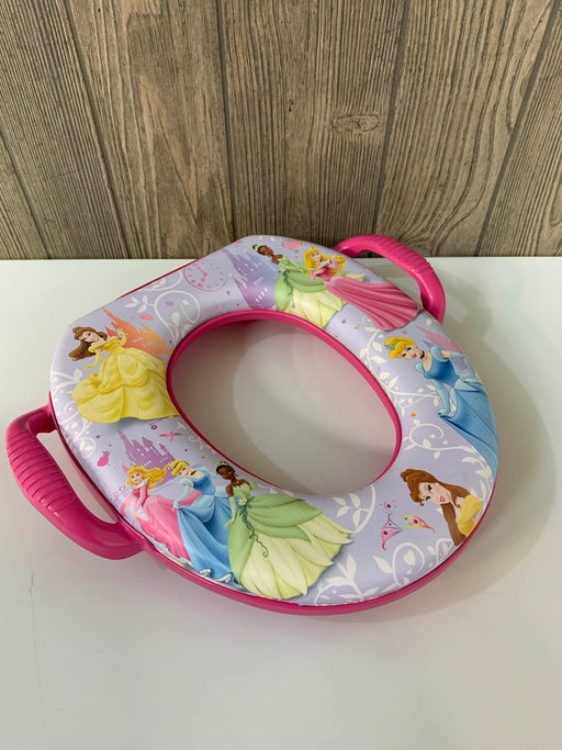 used Ginsey Home Solutions Disney Princesses Travel/ Folding Potty Seat