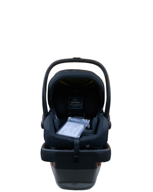 used UPPAbaby MESA V2 Infant Car Seat, Jake (Black), 2023