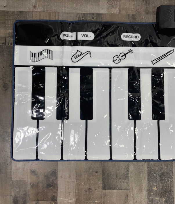 secondhand Click N' Play Gigantic Keyboard Play Mat