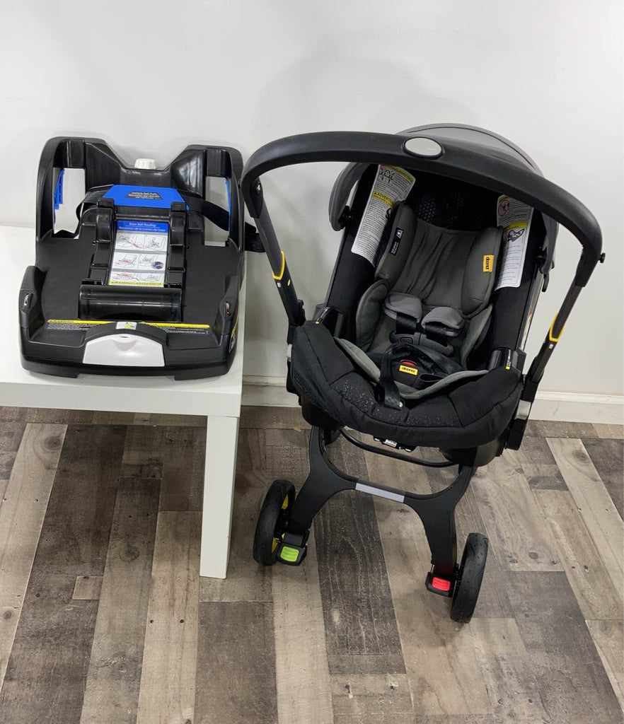 Doona Infant Car Seat & Stroller Combo, 2020, Greyhound