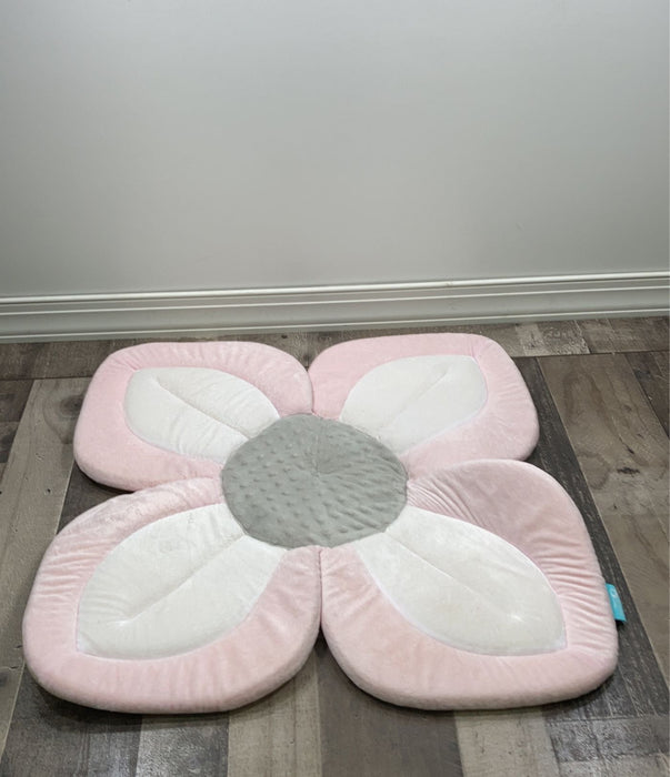Shop Blooming Bath Baby Bath Lotus, Pink/White/Grey at GoodBuy Gear