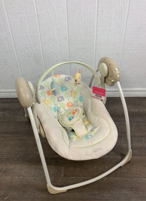 used Comfort & Harmony Cozy Kingdom Portable Swing