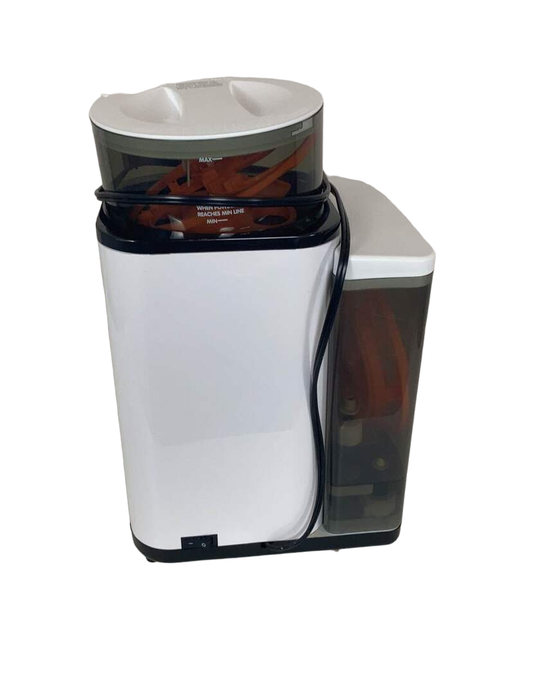 Shop Baby Brezza Formula Pro, White at GoodBuy Gear