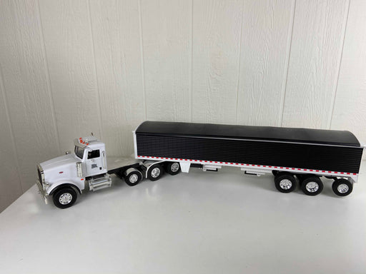 used ERTL Big Farm Peterbilt With Farm Trailer