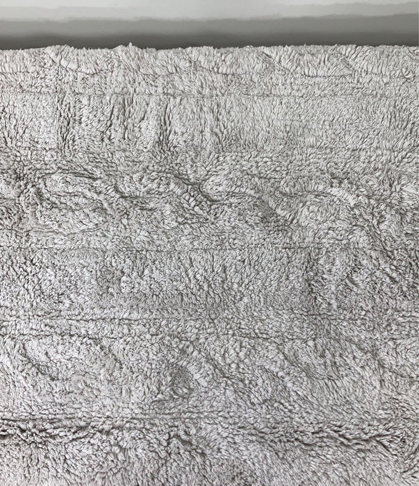 Shop Lorena Canals Braids 4’ x 5’ 3” Washable Rug, Pearl Grey at GoodBuy Gear