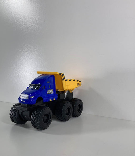 secondhand Maisto Builder Zone Quarry Monster Dump Truck