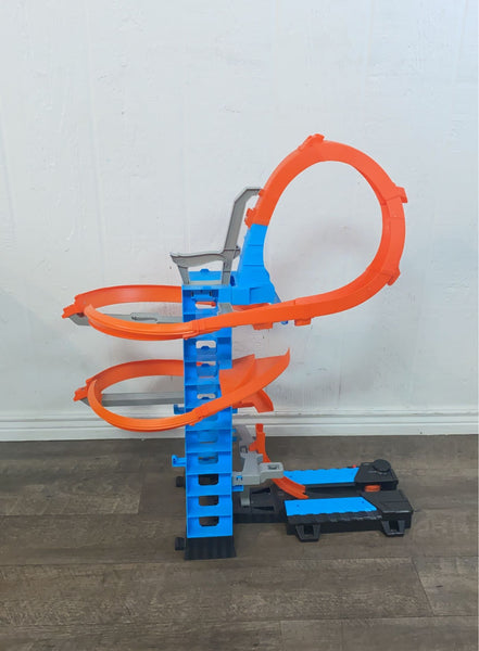 Hot Wheels Action Sky Crash Tower
