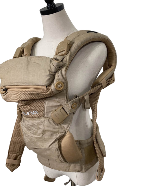 secondhand Nuna Cudl Baby Carrier, Camel