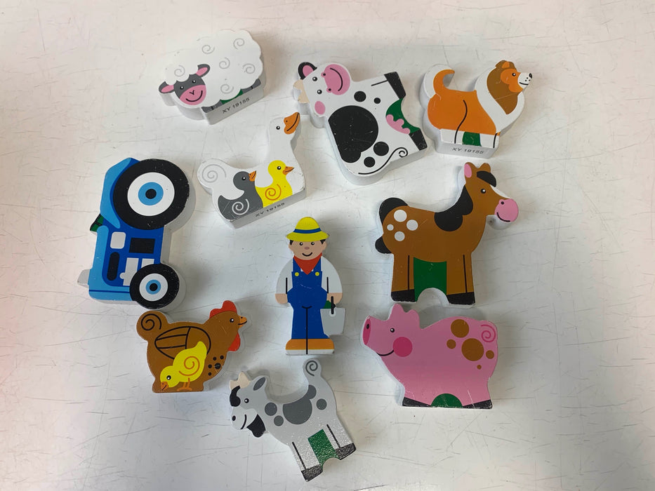 secondhand Melissa & Doug Take Along Sorting Barn