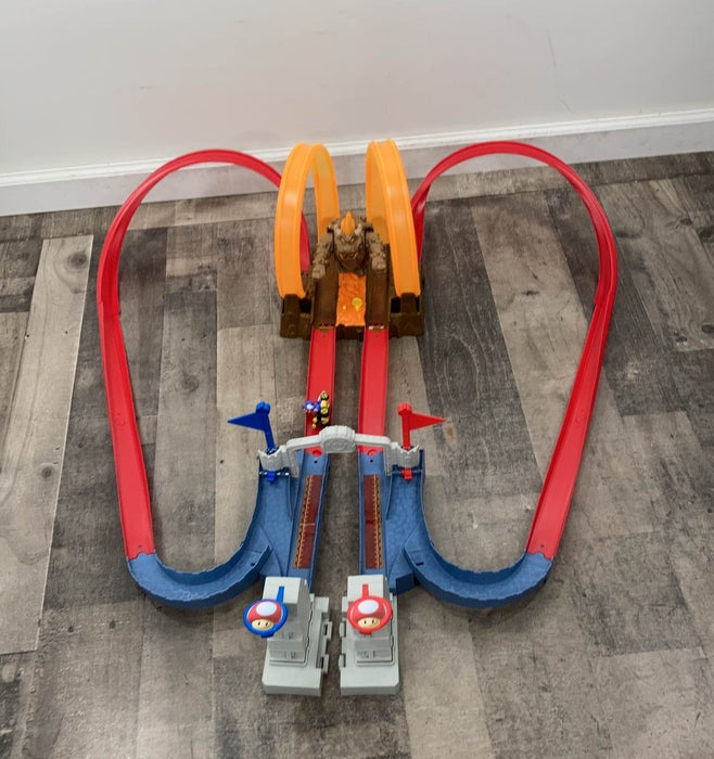 used Hot Wheels Mario Kart Bowser's Castle Trackset