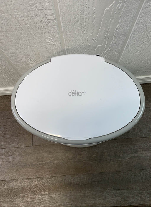 Shop Diaper Dekor Classic Diaper Pail, White at GoodBuy Gear