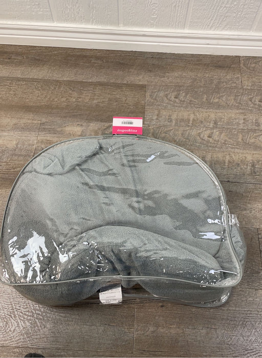 used My Brest Friend Deluxe Nursing Pillow