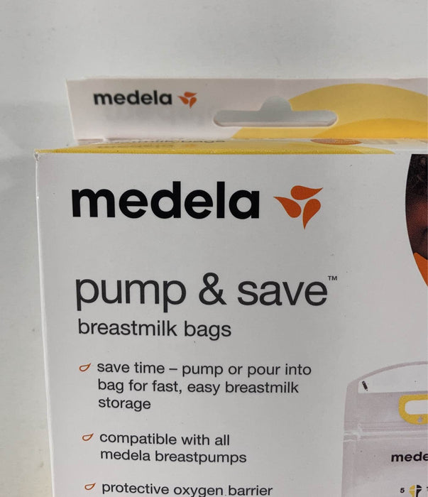 Shop Medela Milk Storage Bags, 5oz 20 Count at GoodBuy Gear