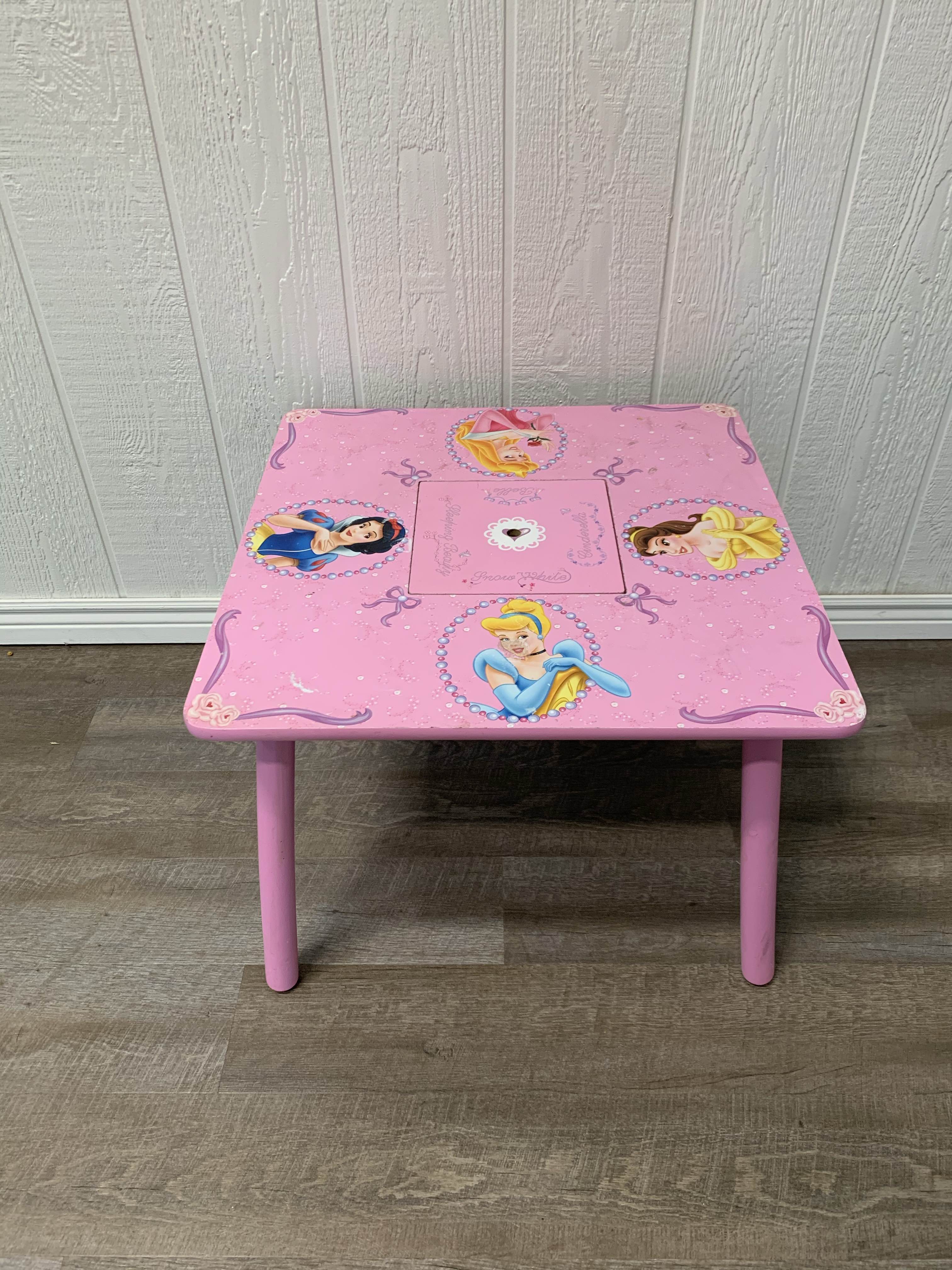 Princess wooden discount table and chairs