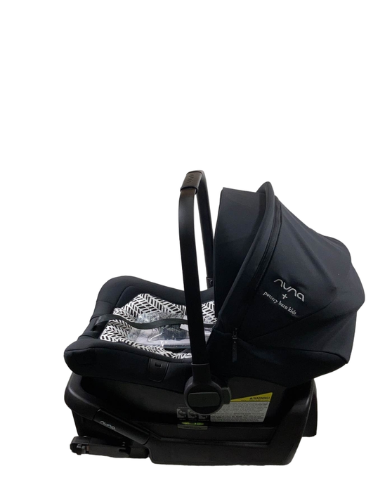 secondhand Nuna Pipa Lite LX Infant Car Seat, Broken Arrow Caviar