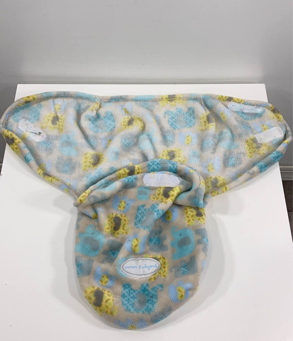 used Blankets & Beyond Swaddle Bag