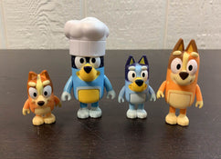 used Bluey Bluey & Family Figures