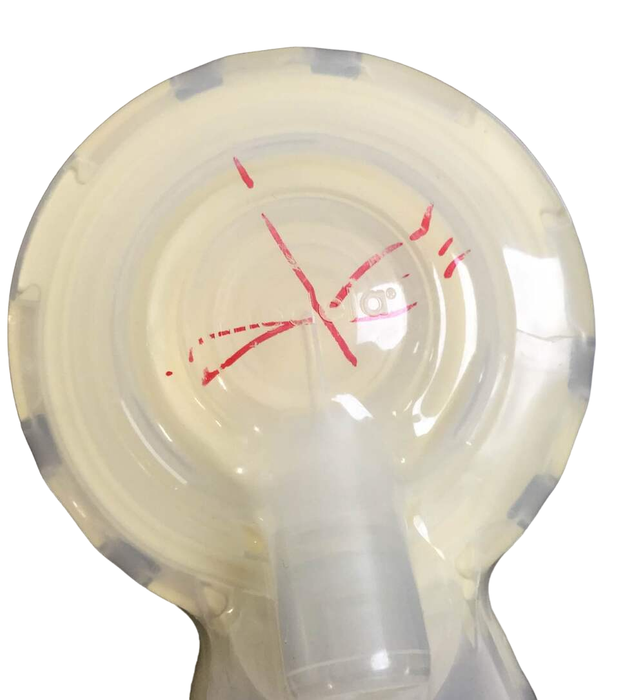 Medela Freestyle Breast Pump, And Accessories