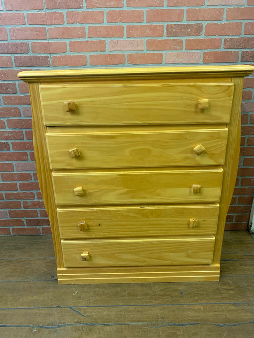 used Delta Children's 5 drawer Dresser