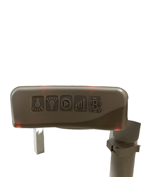 secondhand Halo BassiNest Swivel Sleeper Luxe Plus Series