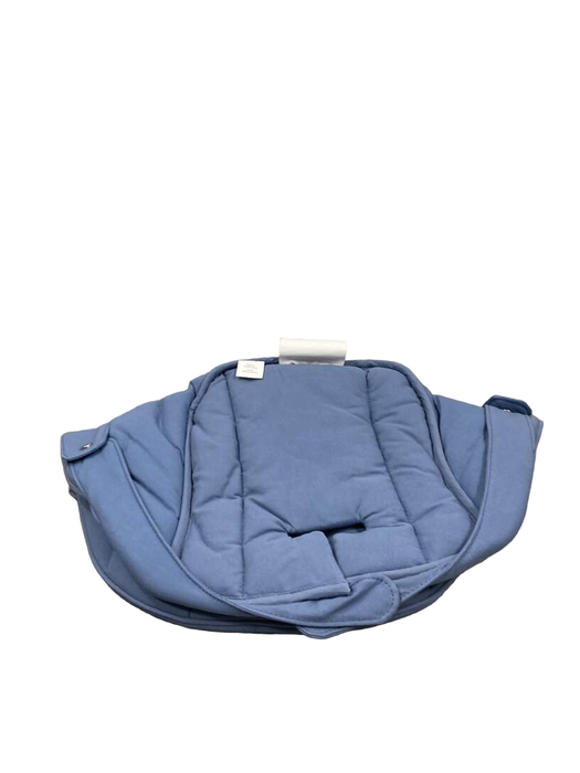 Shop Lalo The Chair Cushion, Blueberry at GoodBuy Gear