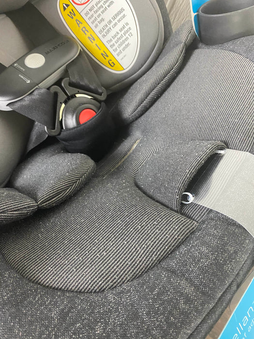 used Maxi-Cosi Magellan 5 in 1 Convertible Car Seat