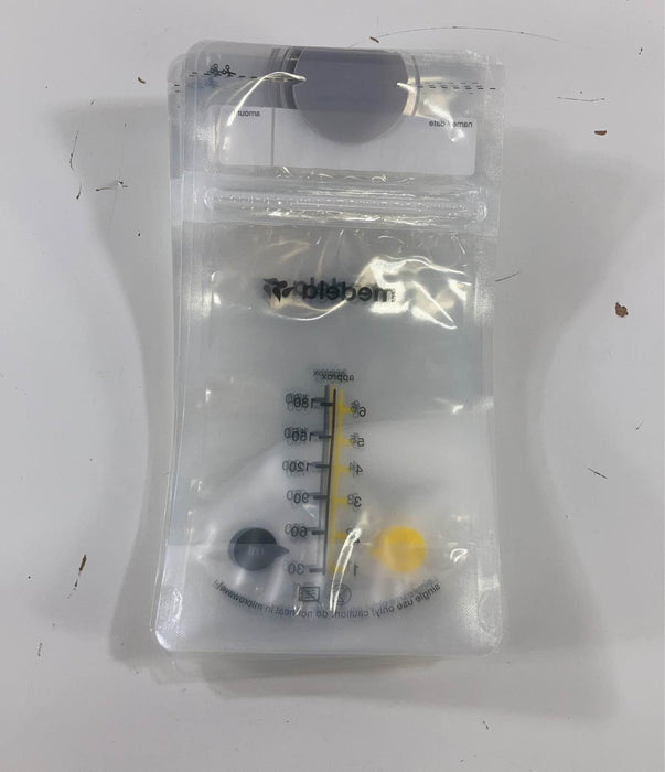 Shop Medela Milk Storage Bags at GoodBuy Gear