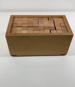 secondhand Alison’s Montessori Volume Box With 250 Cubes