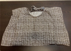 Shop Kids N’ Such Nursing Cover With Sewn In Burp Cloth, Black and White at GoodBuy Gear