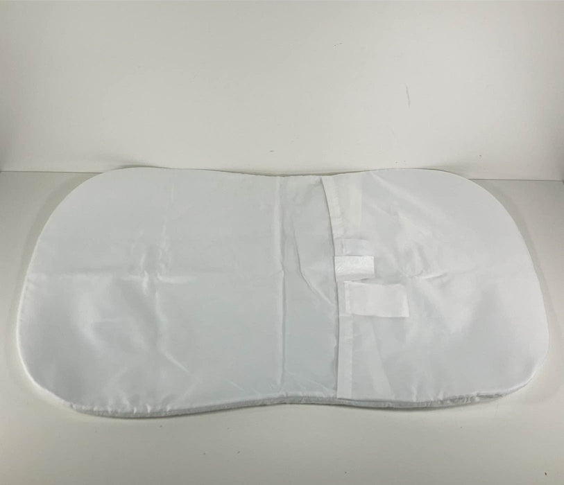 secondhand Halo BassiNest Mattress Pad Cover