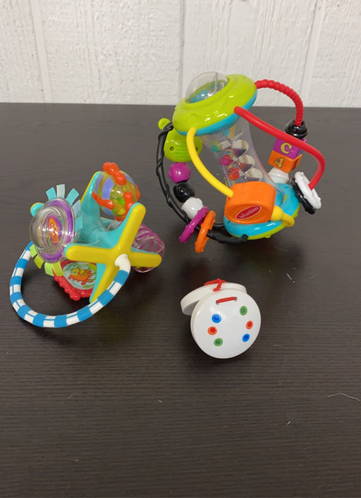 used BUNDLE Infantino Grasping Toys