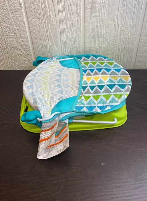 Shop Summer Infant Extra Large Deluxe Baby Bather, Triangle Stripes at GoodBuy Gear