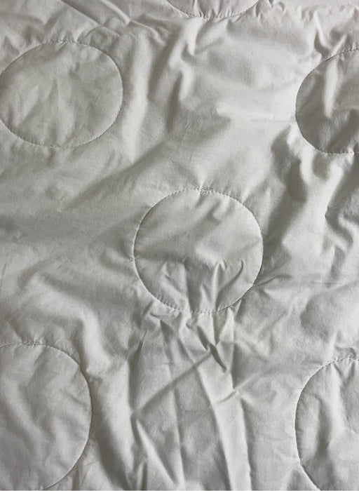 secondhand Restoration Hardware Baby & Child Crib Mattress Protector