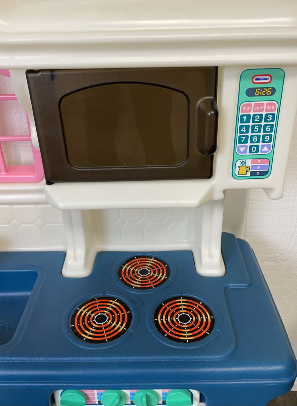 Little Tikes Victorian Country Kitchen — GoodBuy Gear