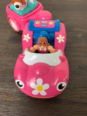 Dynamite Daisy sports car toy - Racing toys at WOW Toys