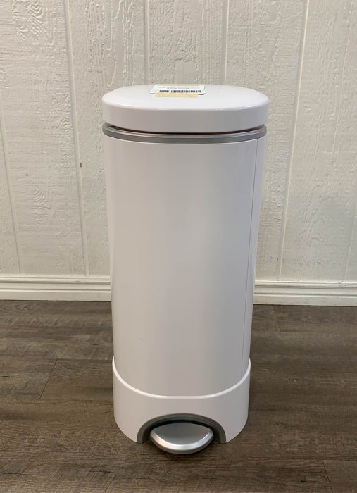 used Munchkin Step Diaper Pail