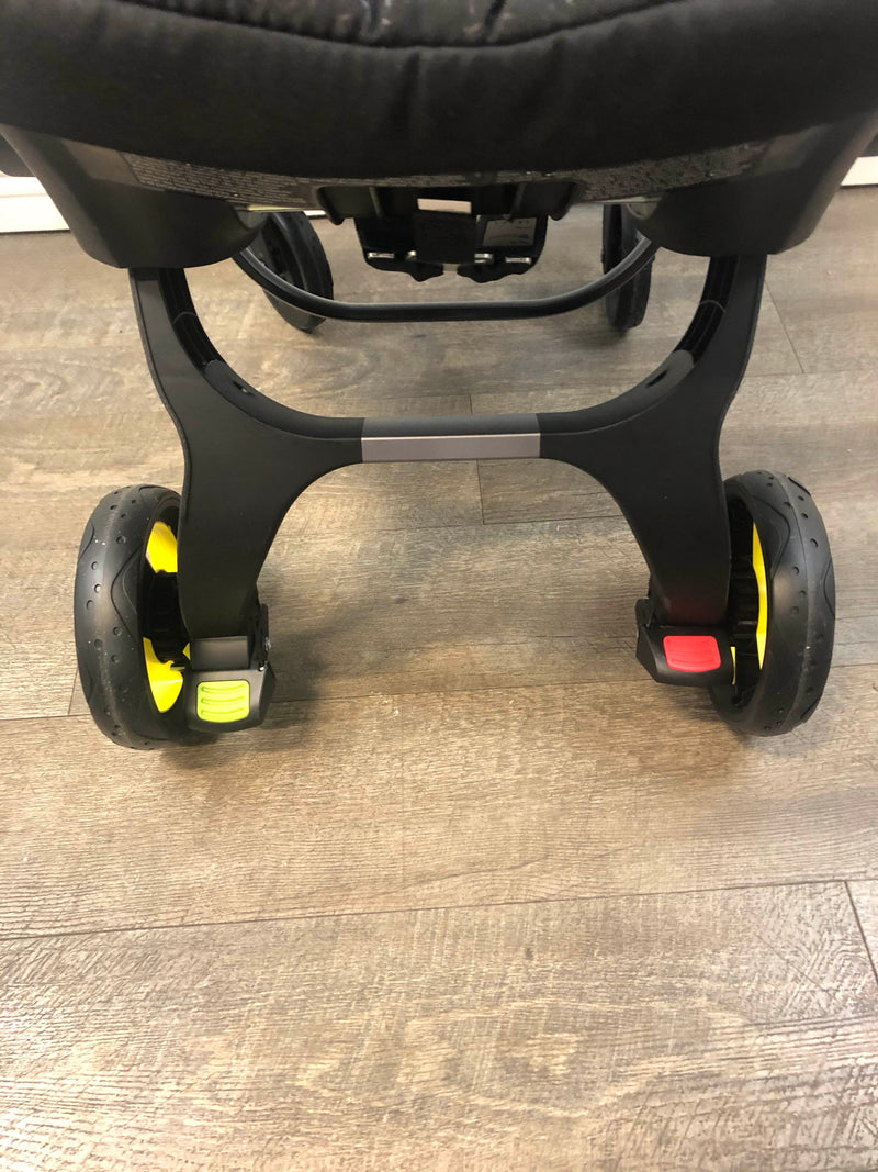 Doona Infant Car Seat & Stroller Combo, 2019, Greyhound