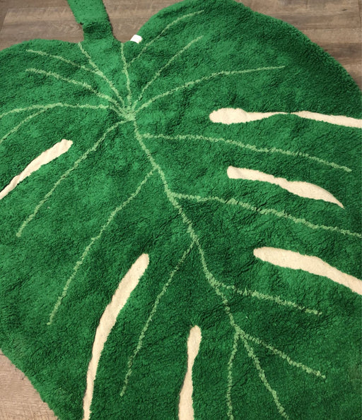 secondhand Lorena Canals Washable Rug, Monster Leaf ( 4’ X 5’11”)