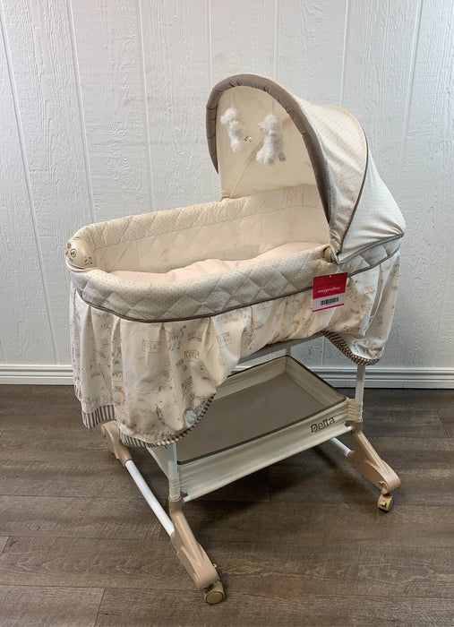 used Delta Children Sweet Beginnings Bassinet