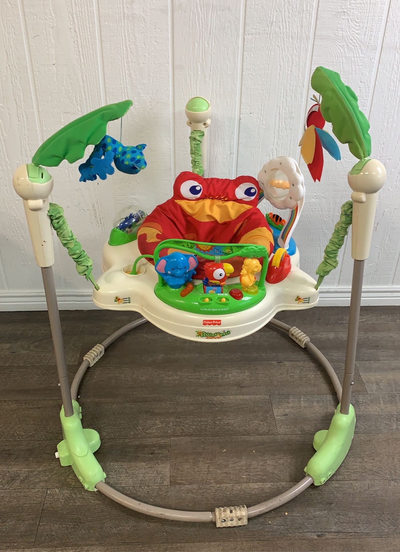 Fisher price sales rainforest jumperoo k6070