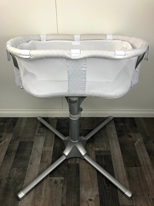 Shop Halo Bassinest Swivel Sleeper Luxe Plus Series at GoodBuy Gear