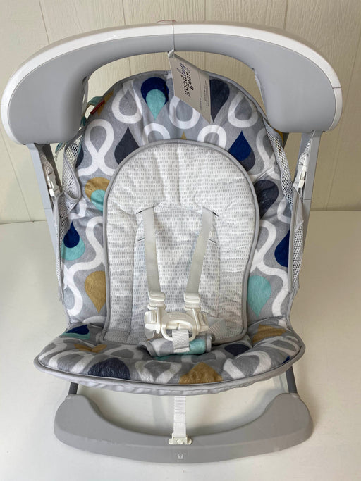 secondhand Fisher Price Deluxe Take-Along Swing & Seat