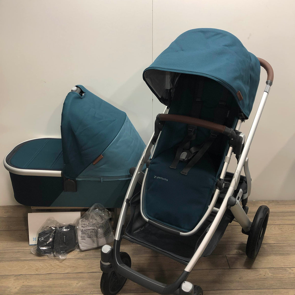 uppababy vista v2 deep sea UPPAbaby VISTA V2 Stroller, 2020, Finn (Deep Sea)