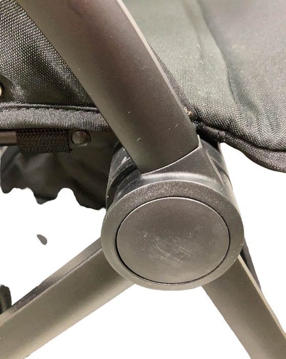 Shop Mompush Lithe V2 Stroller, 2022, Black at GoodBuy Gear